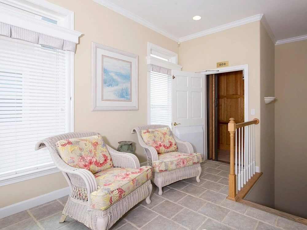 USA 2 - 5 Br Home