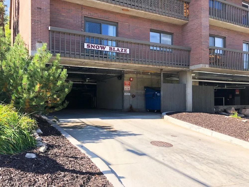 Steps from Park City Mountain Resort! by RedAwning