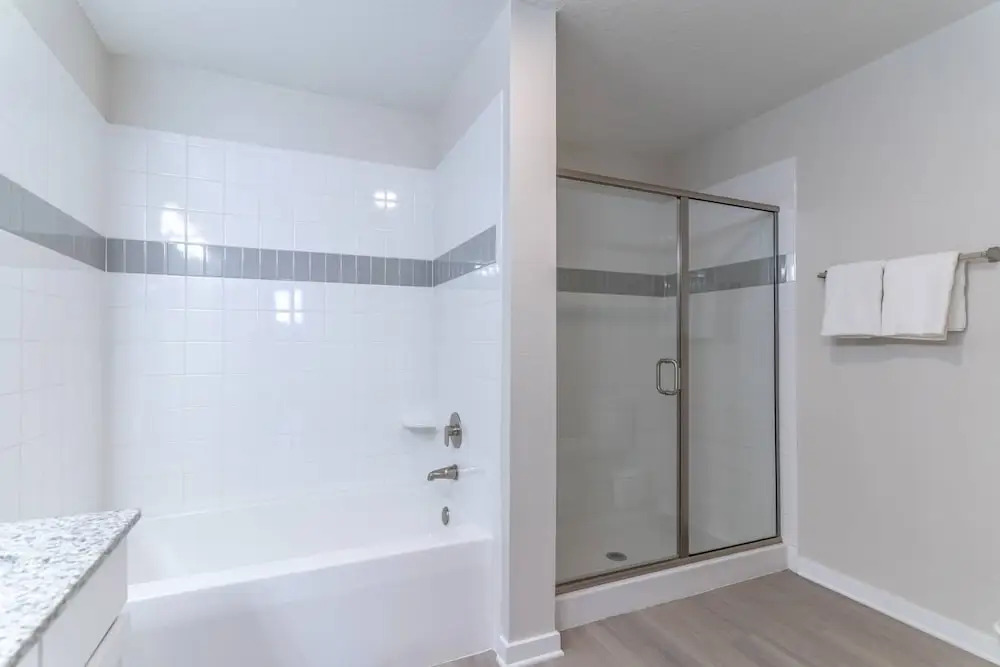 4012 Vista Cay
