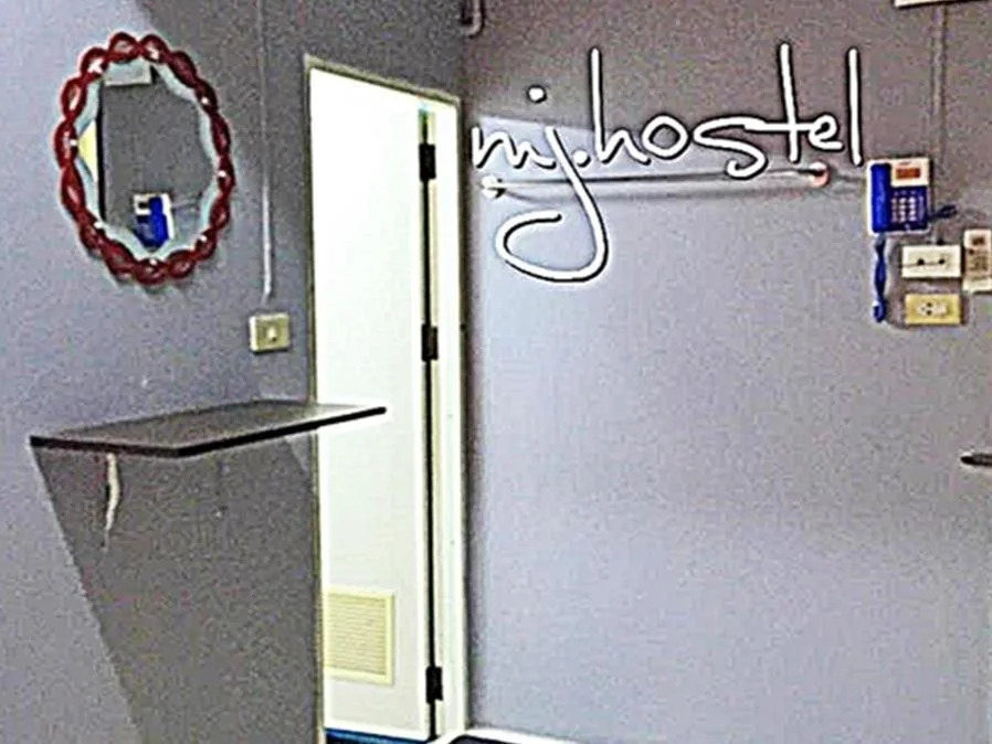 MJ. Hostel