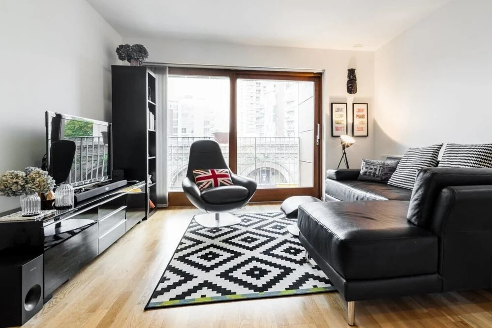 London Bridge 2bed2bath Apt, 4mins to Tube