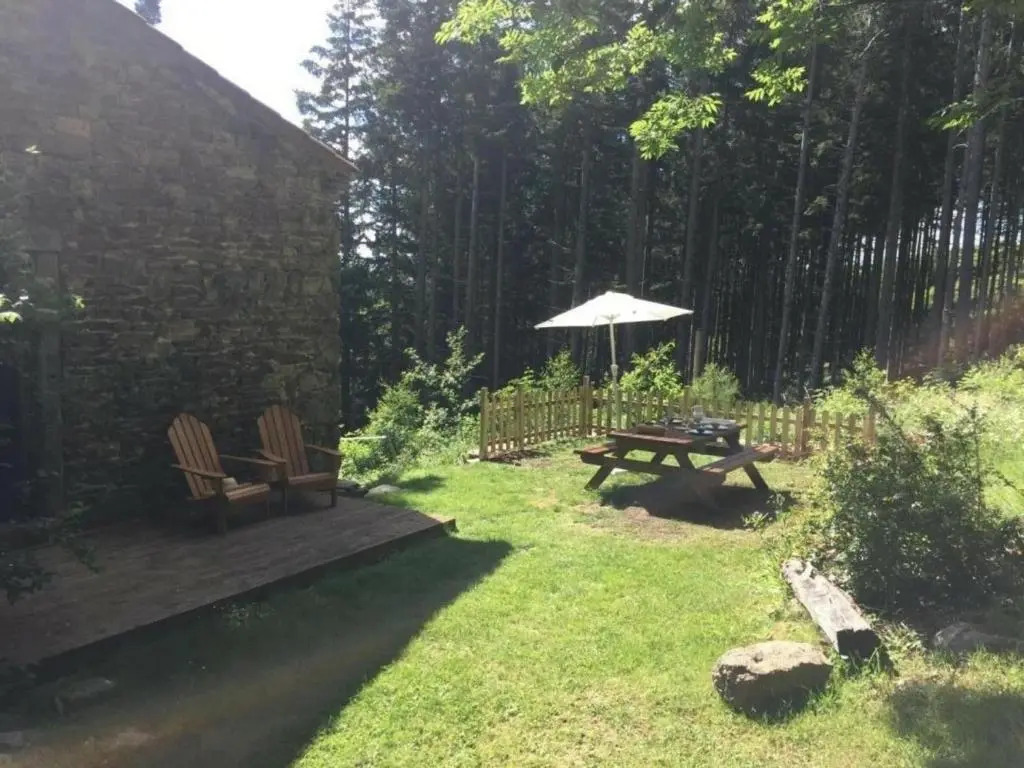 Gîte confortable avec vue imprenable près de Saint-Étienne - FR-1-496-38
