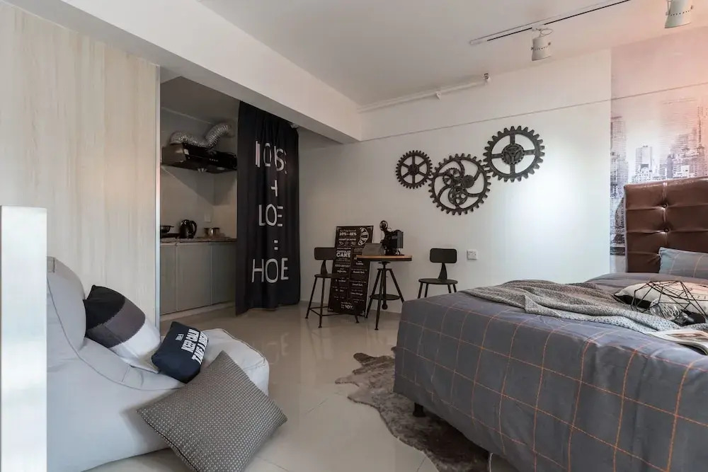 Qing Apartment Renaissance