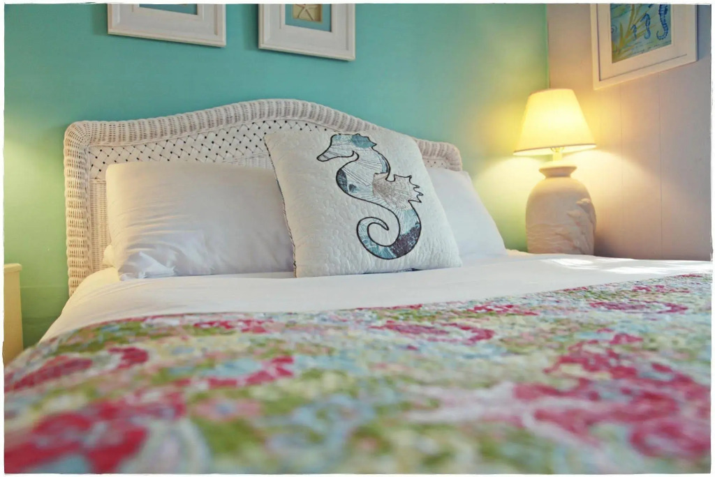 Seaspray Surf Lodge