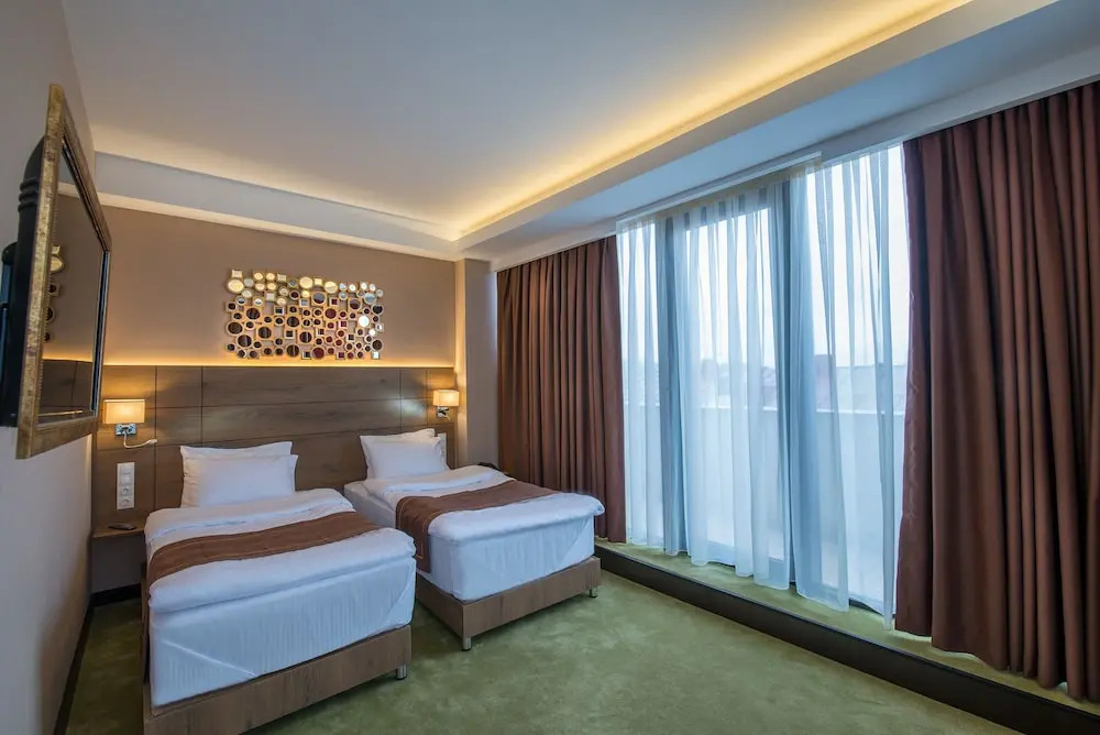 Veranova Hotel