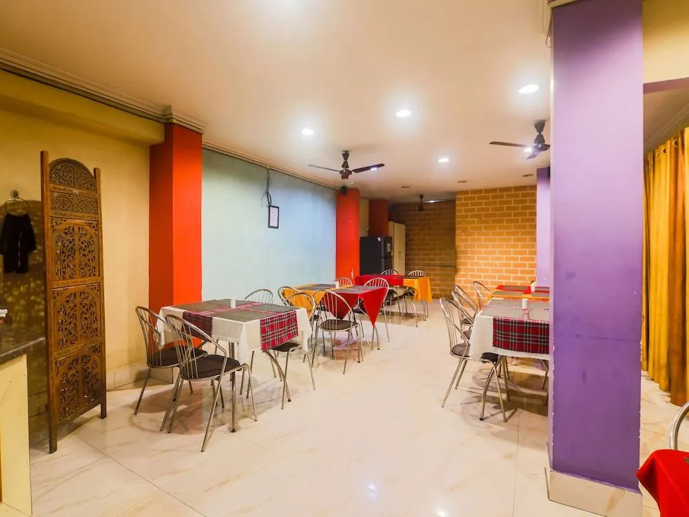 OYO 7934 Hotel Priyodarshani