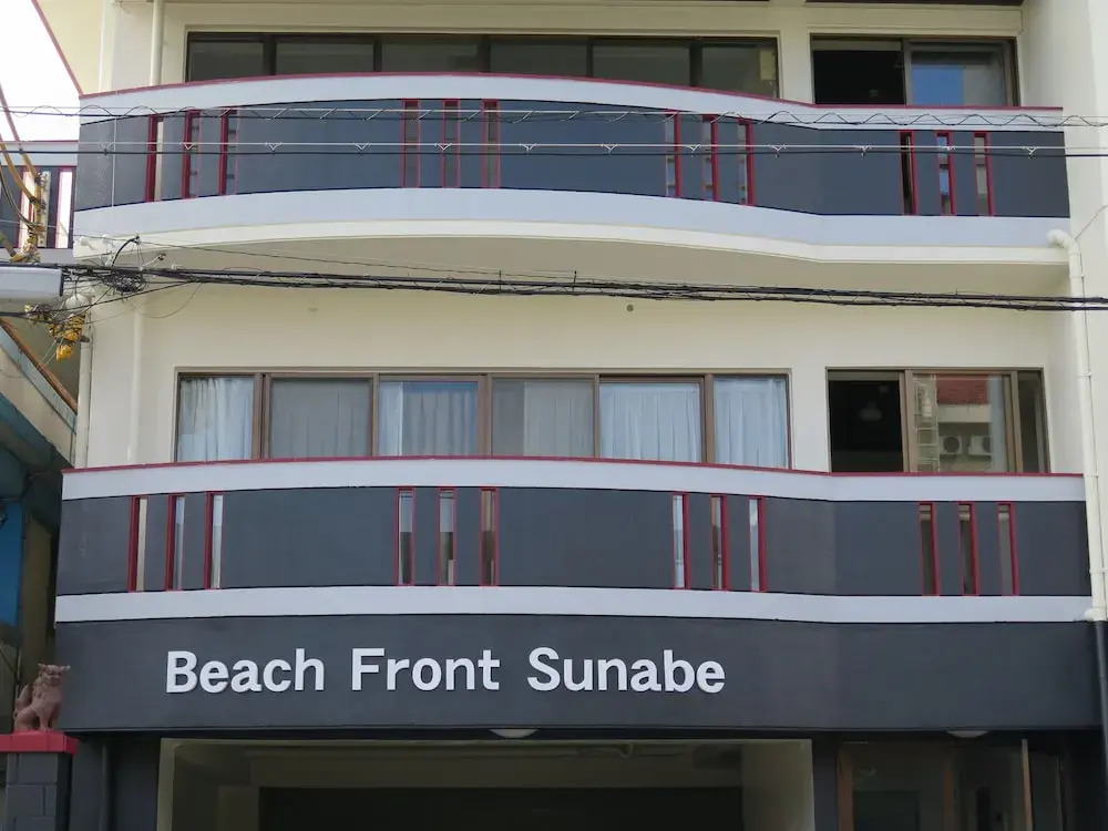 Chatan Beach House 1