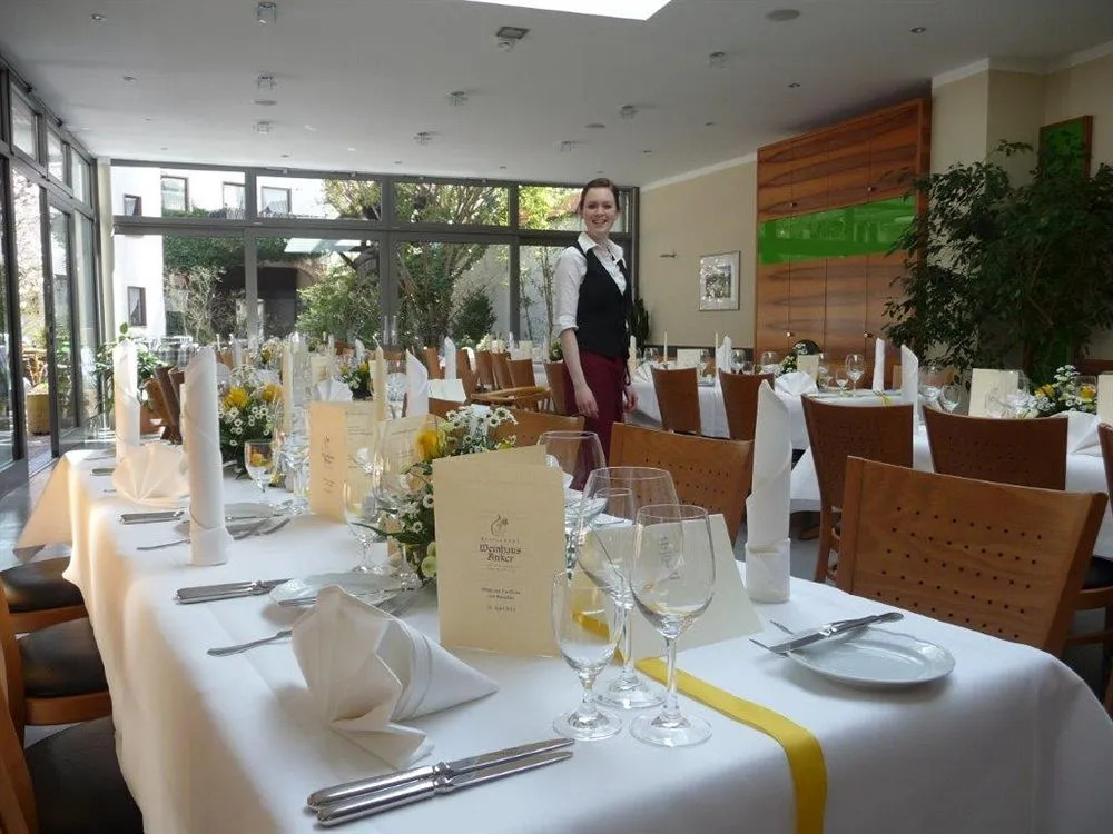 Hotel & Weinhaus Anker