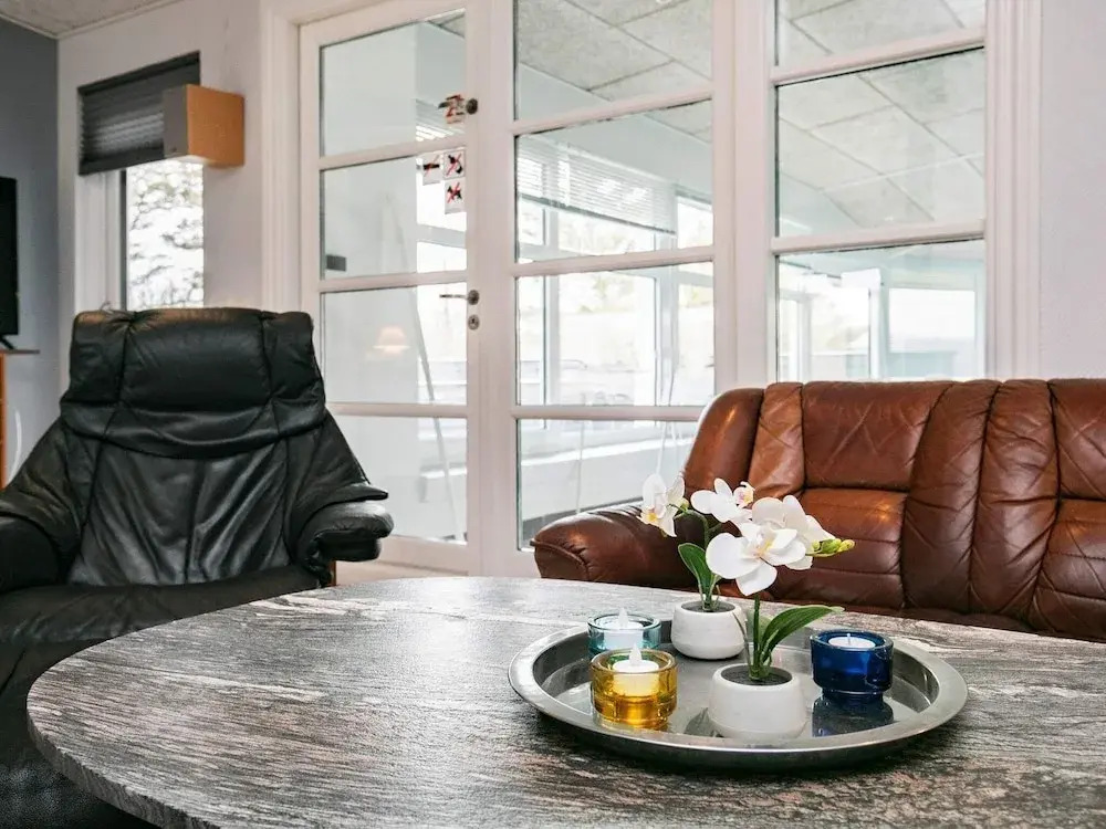 Spacious Holiday Home in Humble near Beach