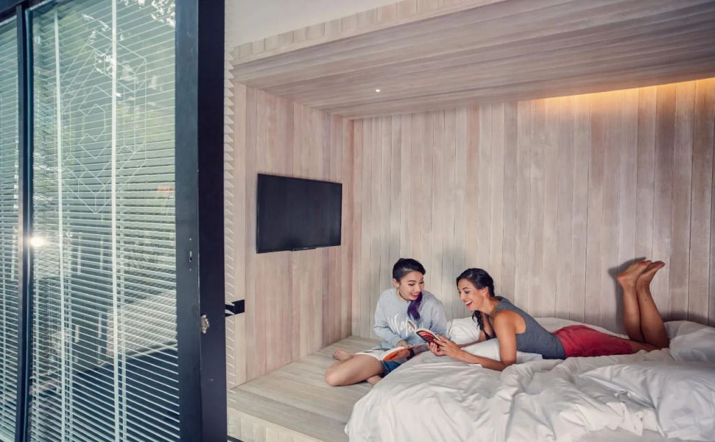 Container Hotel