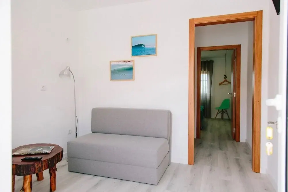 Zulla Nazaré`s Surf Village
