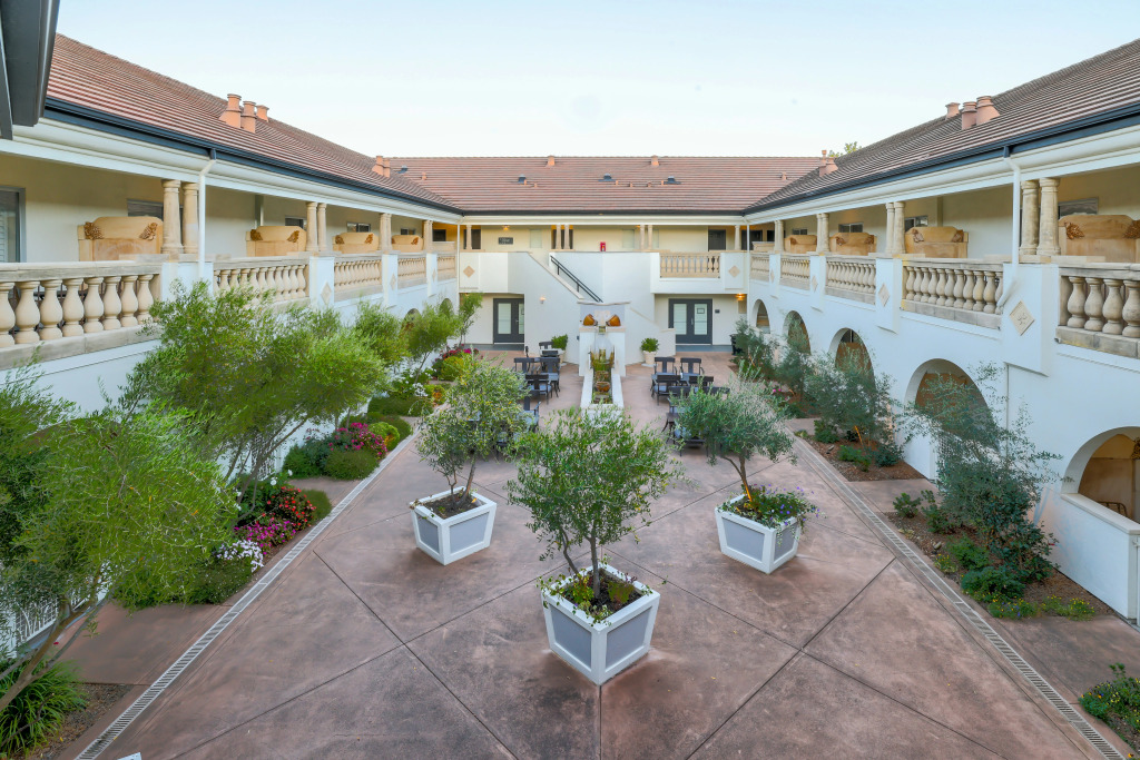 The Lodge at Healdsburg, Tapestry Collection by Hilton