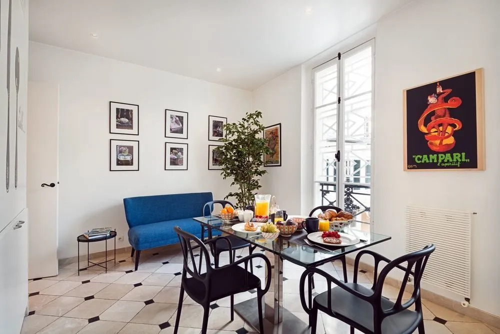 Rue Honore Chevalier - Two Bedroom Apartment