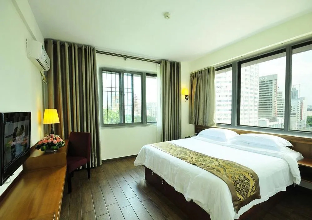 Haikou Longquan Hotel