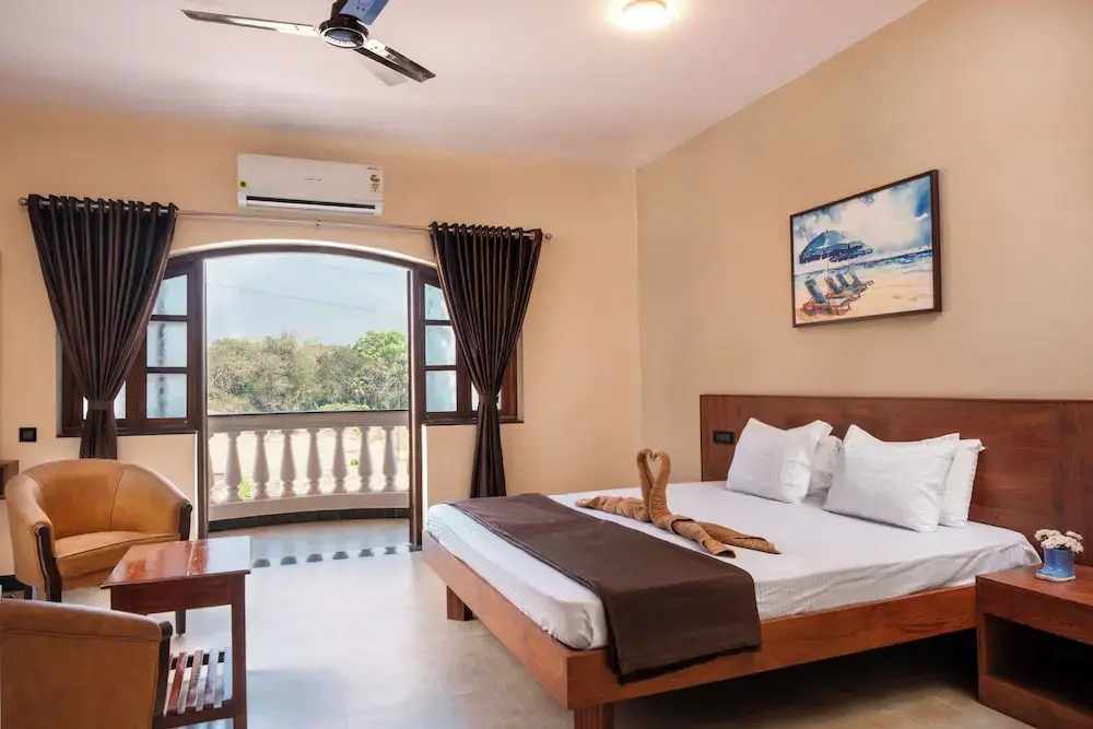 Hotel Holiday Village
