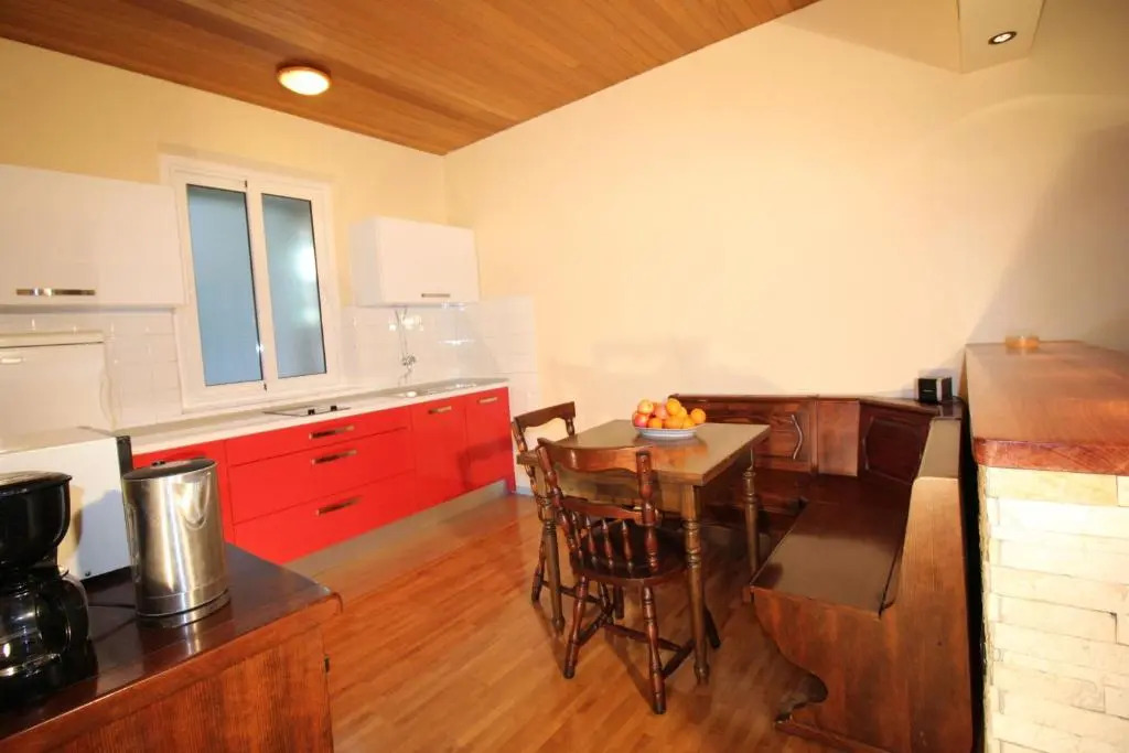 holiday house city centre1 free parking