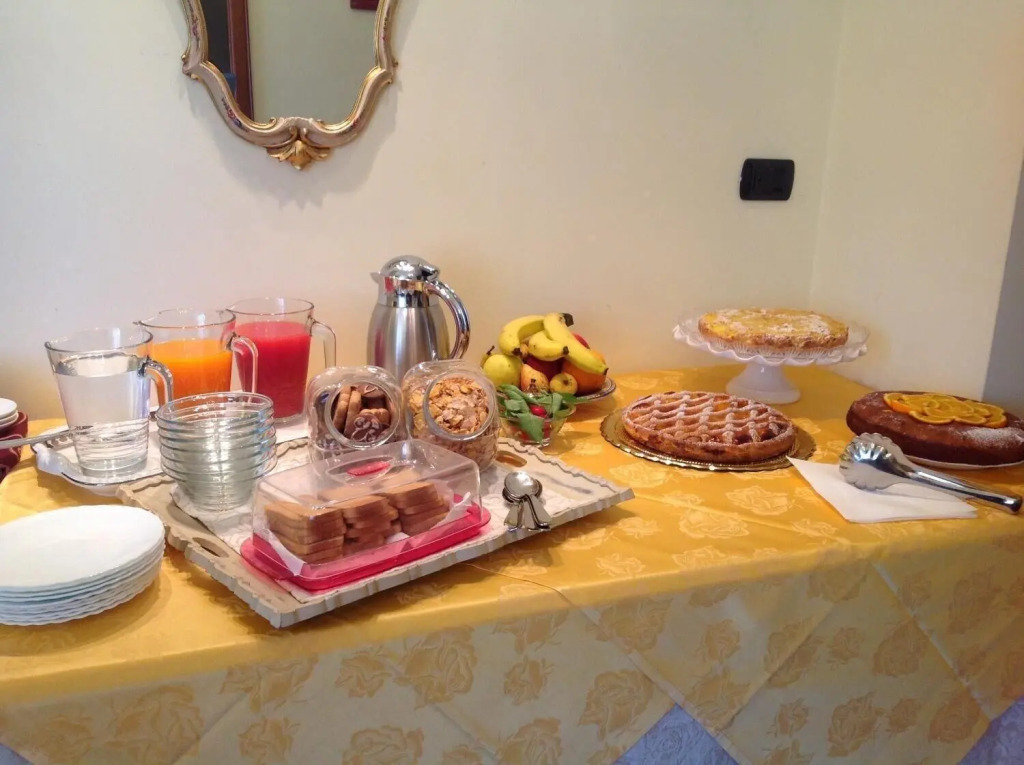 Room & Breakfast La Dimora