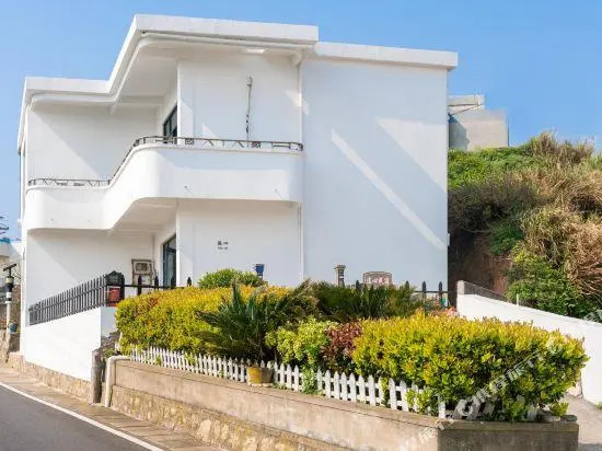 Lianxin Hostel