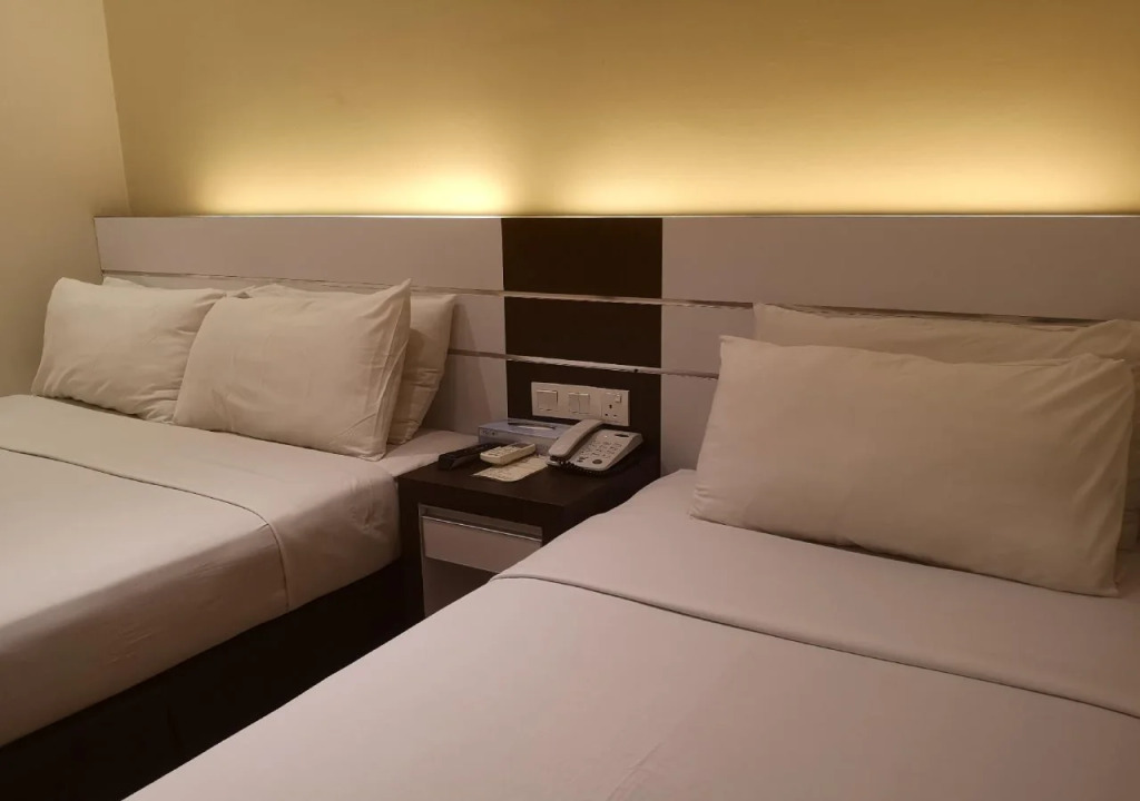 Seasons View Hotel