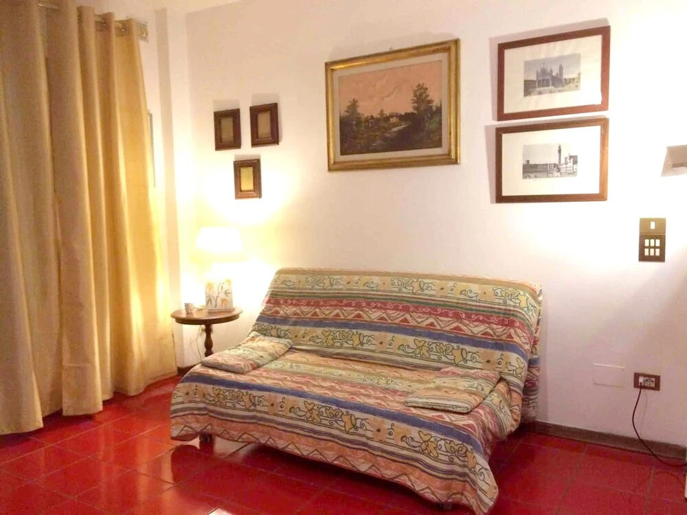 Apartment With one Bedroom in Siena, With Wifi