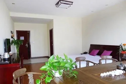 Yijia Express Hotel