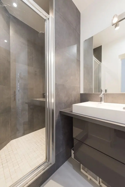 Contemporary Chic by Place de la Nation