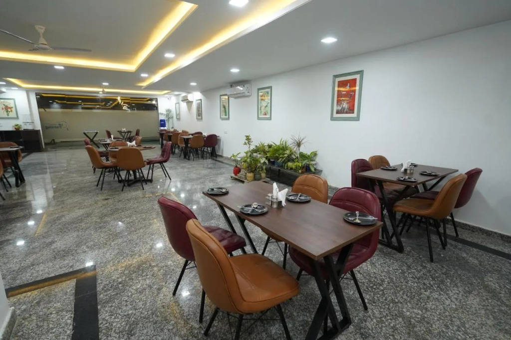 Posh Garden Inn Artemis Hospital Road Gurgaon