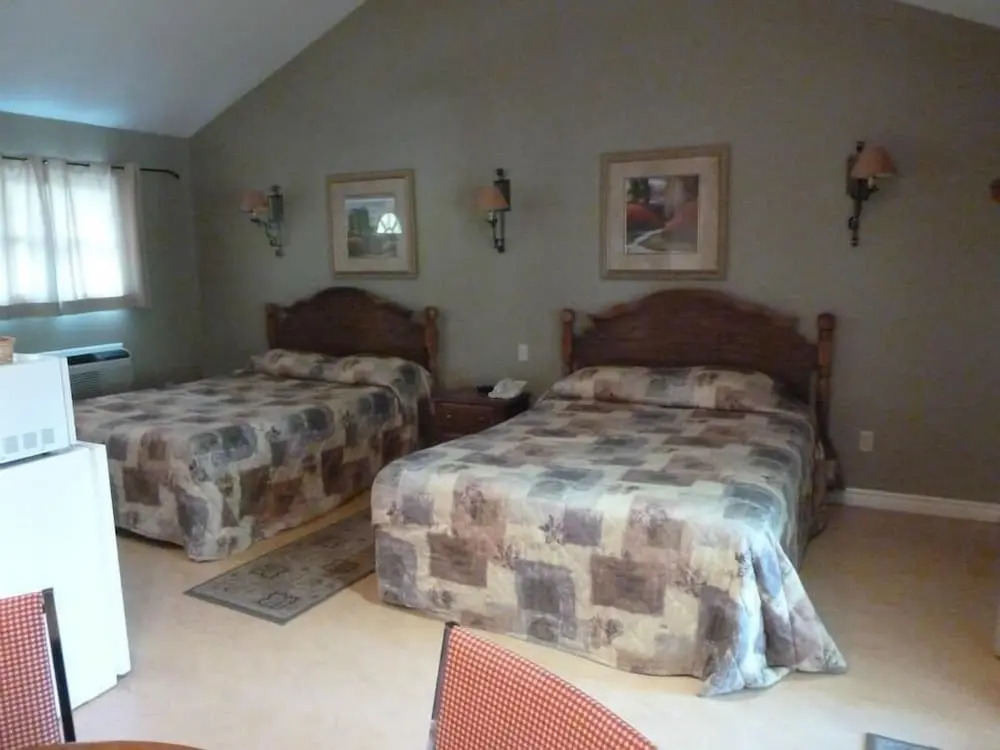 Burleigh Falls Inn