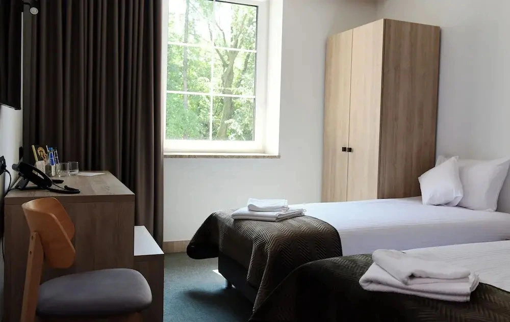 Dom Nazaret - Close to Airport 24h