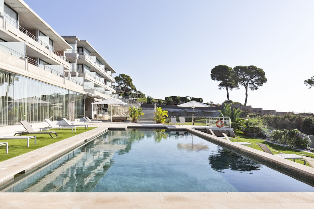 Santa Romana Apartments & Suites