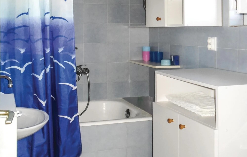 Amazing Home in Necujam With Wifi and 2 Bedrooms