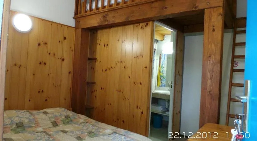 Santa Gusta Motel