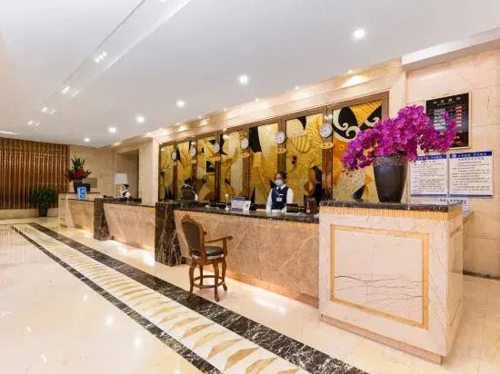 Jinhu Hotel