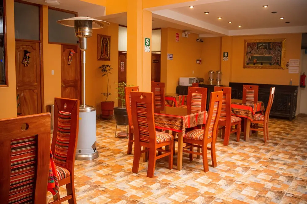 Cusi Hotel