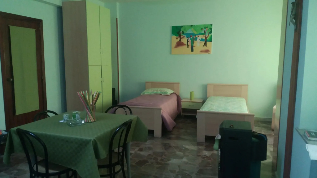 B&B Central City