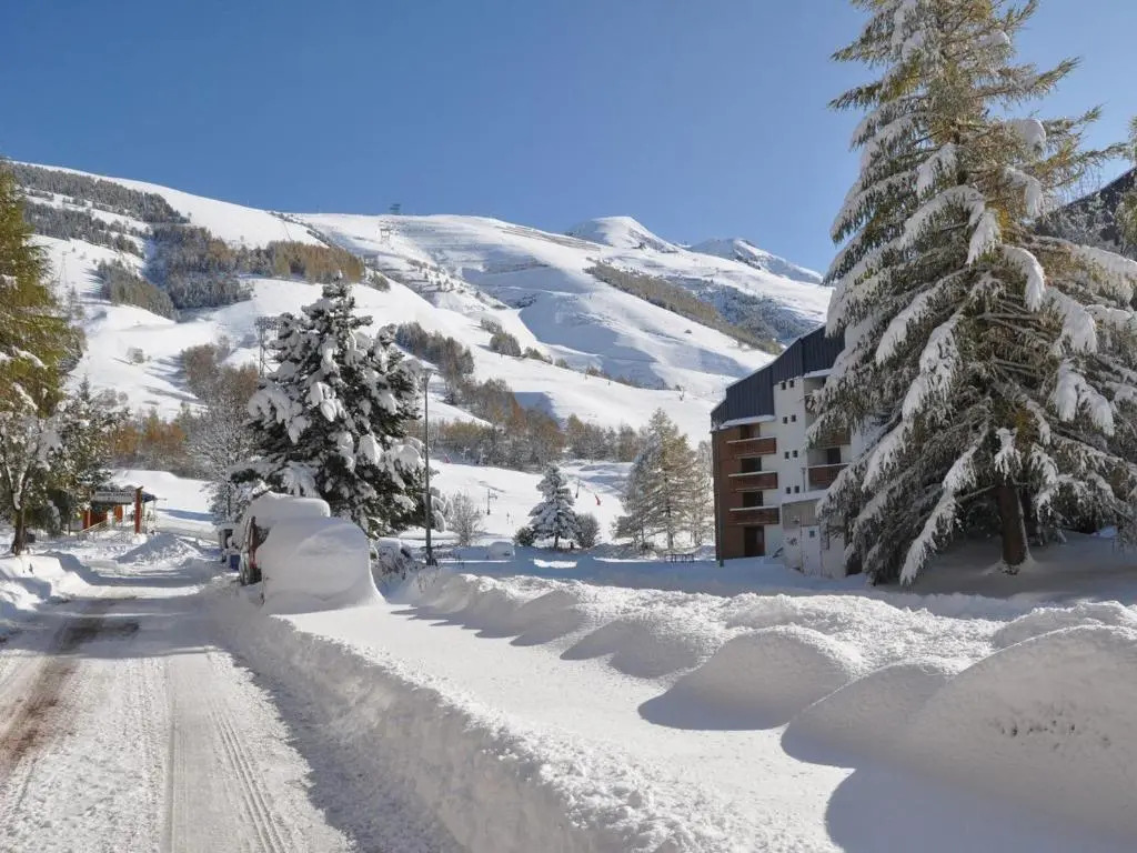 Appartement Les Deux Alpes, 1 pièce, 4 personnes - FR-1-348-229