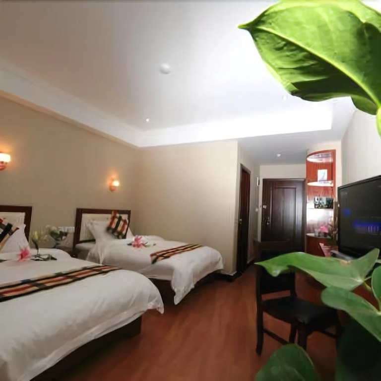 Tuwo Holiday Manor