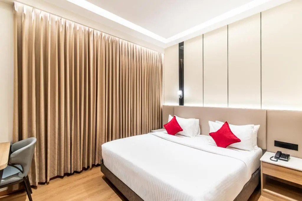 Hotel Lenexa by Bestinn Leisure