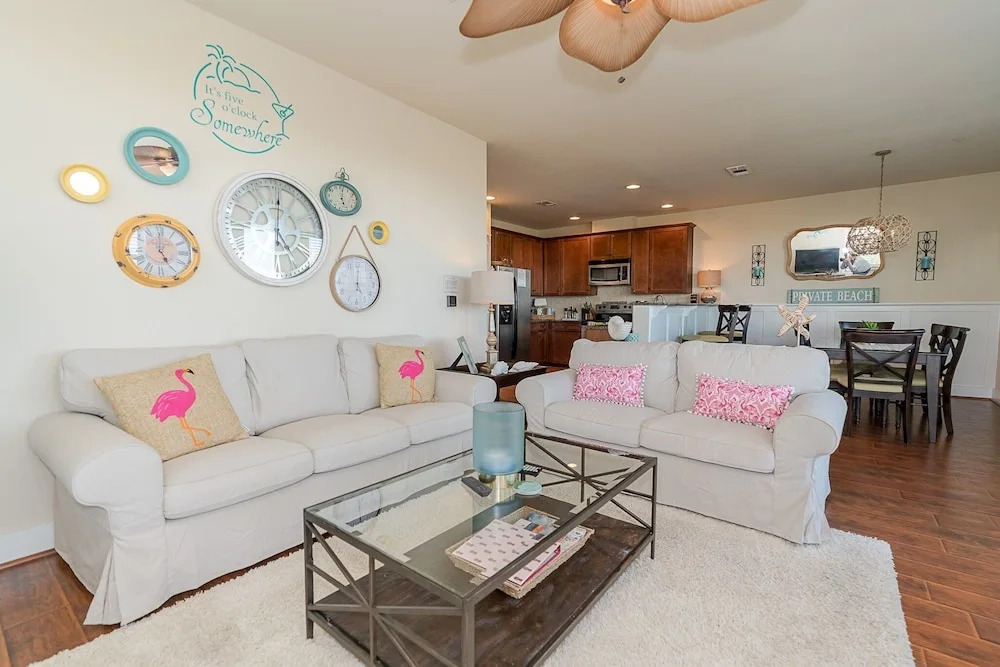 Bay Escape Condo #1820023 3 Bedrooms 2 Bathrooms Condo