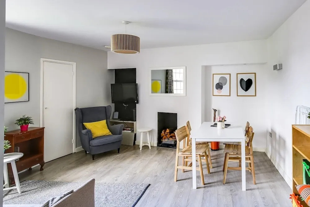 Next to Euston! Perfect 2 bed in Central London