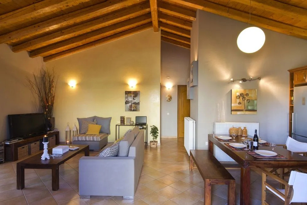 Villa Caramel