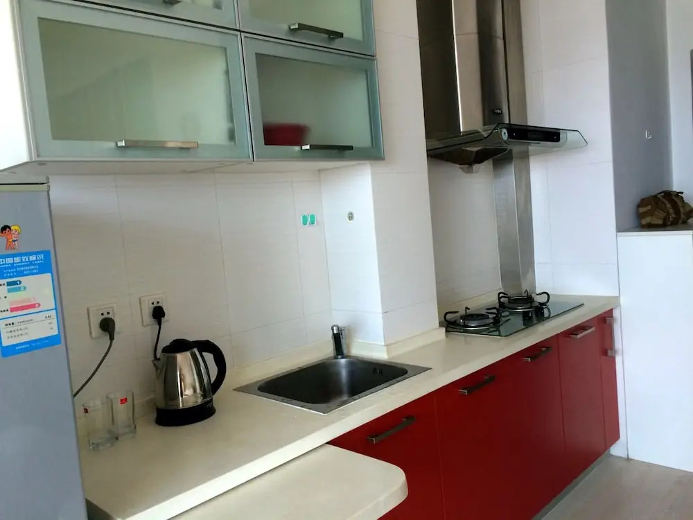 Dalian Yijia Apartment