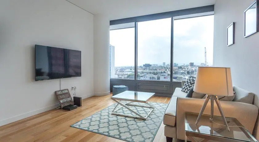 SCDeal APALO High End Suites