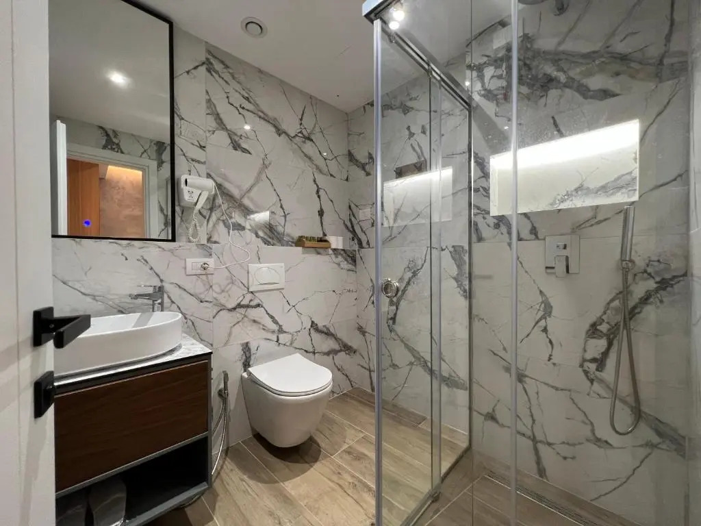 Domus Hotel & Apartments