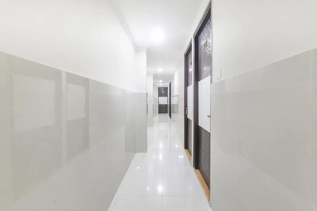 FabHotel Shyam Inn