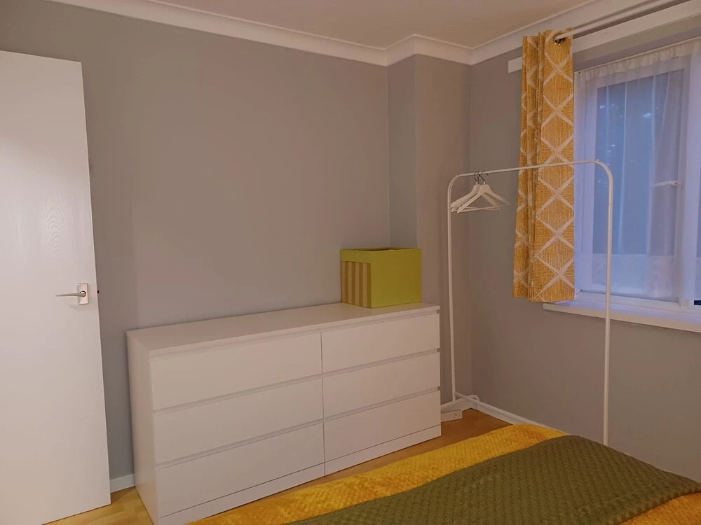 MALTING-GREEN DOOR-One Bedroom Apartment