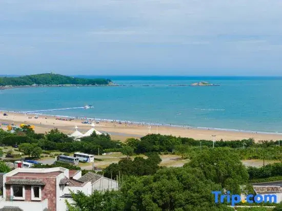June Bay. sea and sunr i se Golf Pool Seaview Villa (Zhujiajian Nansha Store)