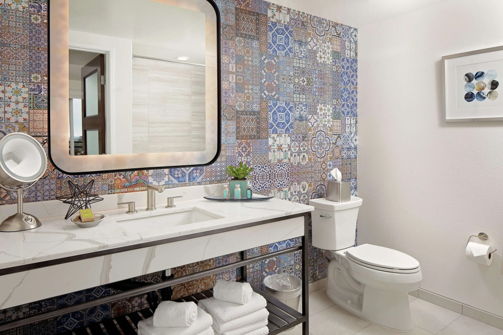 The Cassara Carlsbad, Tapestry Collection By Hilton