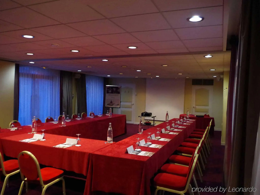 Hotel De Bourbon Grand Hotel Mercure Bourges