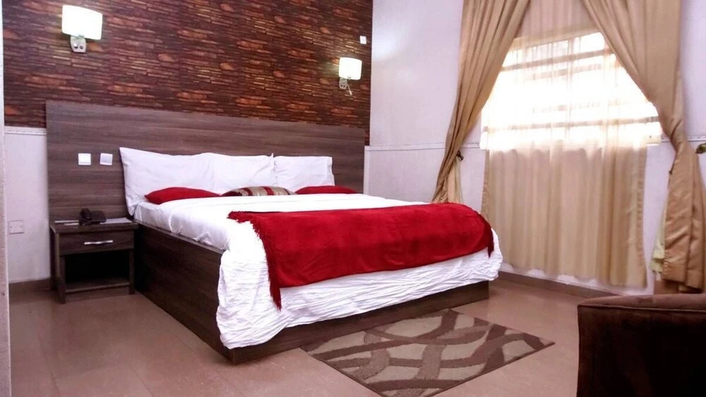 Arriva Suites